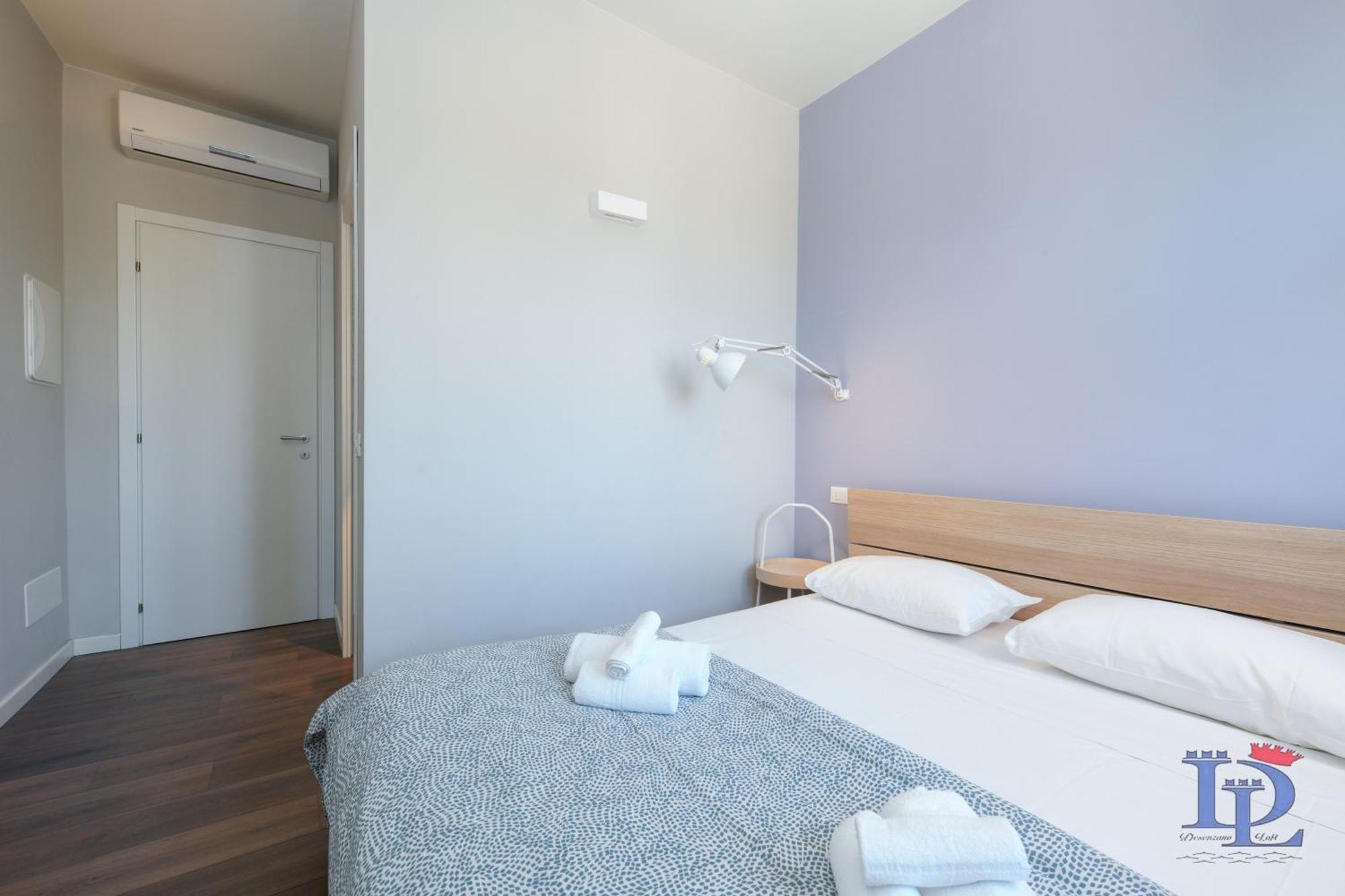 Desenzanoloft Official Partner Marriott Homes & Villas - Jack'S Penthouse Десенцано дел Гарда Екстериор снимка